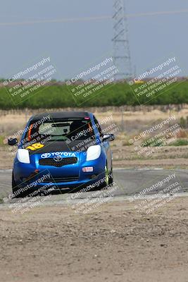 media/Apr-30-2022-CalClub SCCA (Sat) [[98b58ad398]]/Group 2/Race (Grapevine)/